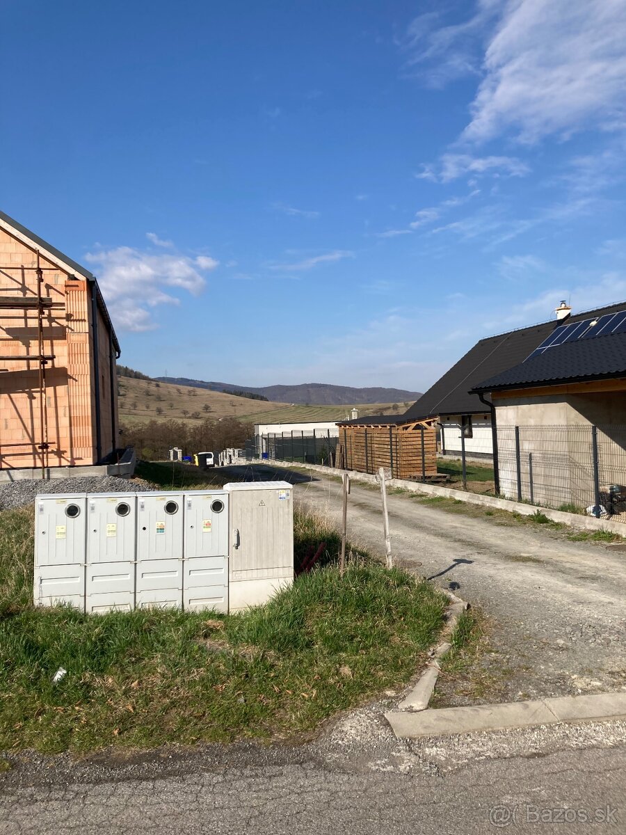 REZERVOVANÉ: Stavebný pozemok Stožok - 13