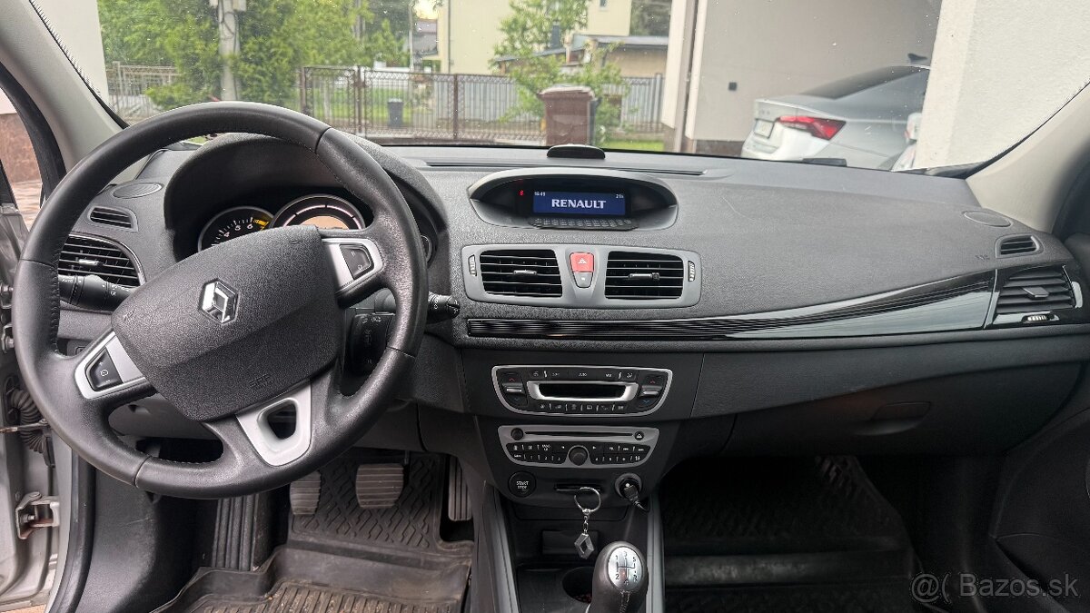 Renault Megane III Advantage 1.6 benzín - 13