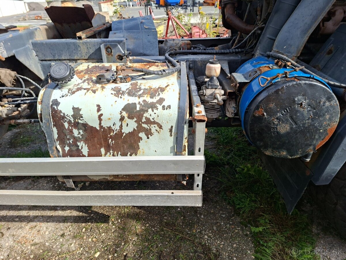 TATRA T 815 4X4.1 - 13