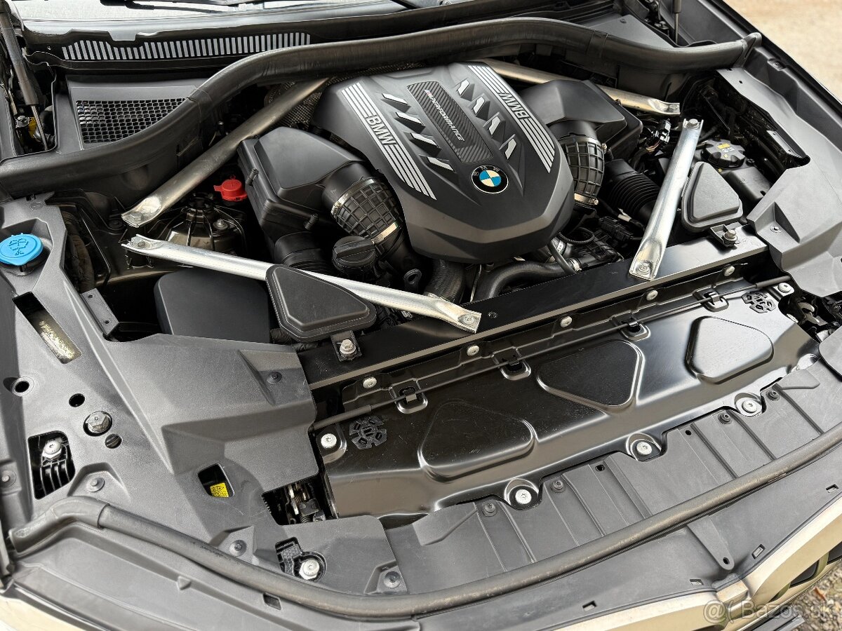 PREDÁM BMW X6 M50i Performance 390 kW / FULL / ODPOČET DPH - 13