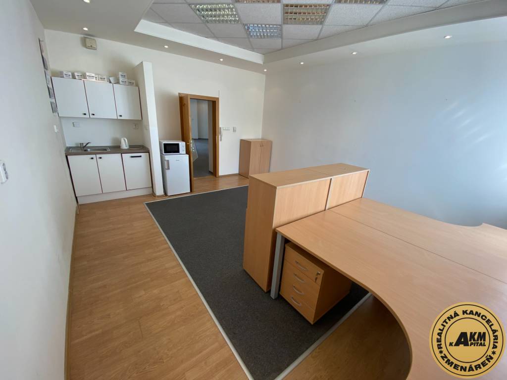 Kancelária 156 m2 Zvolen - Centrum - 13