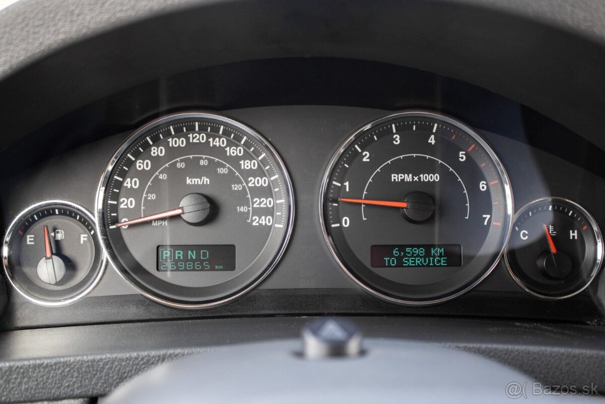 Jeep Grand Cherokee 3.0 CRD A/T, 160kW (2007) - 13