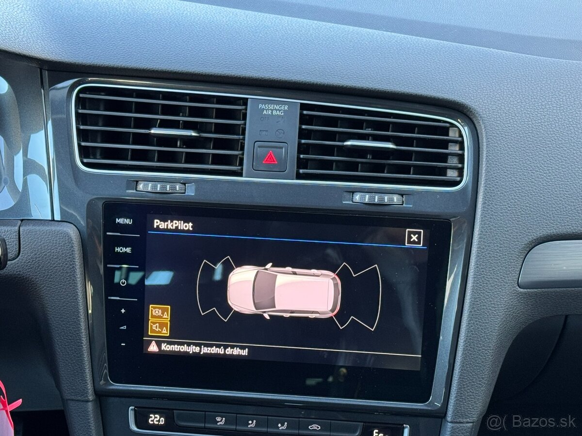 Volkswagen Golf e- CCS 100kW - 13
