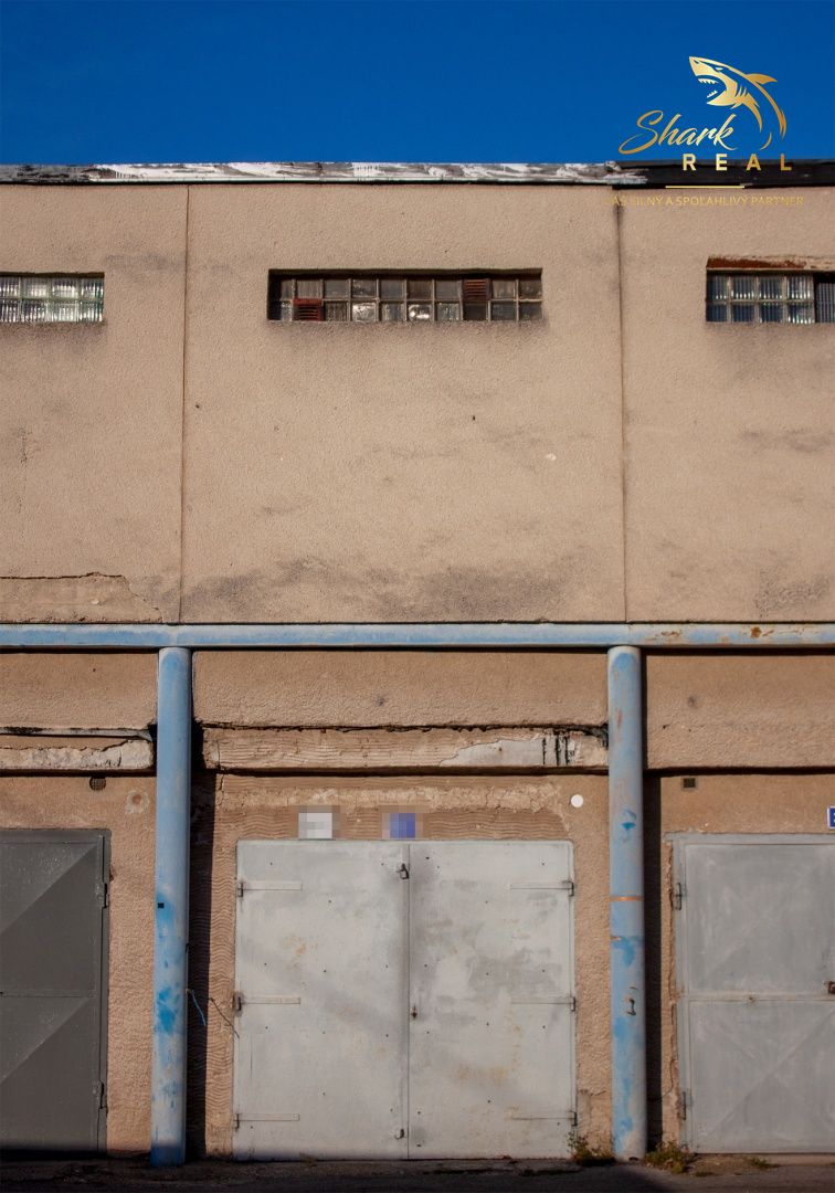 IBA U NÁS - Garáž na Oblúkovej ulici v Trnave - 13