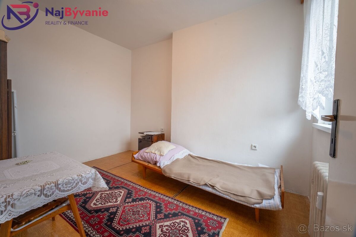 Pôvodný stav - 3 izbový 68,8 m2 s balkónom + Garáž - Hrabovs - 13