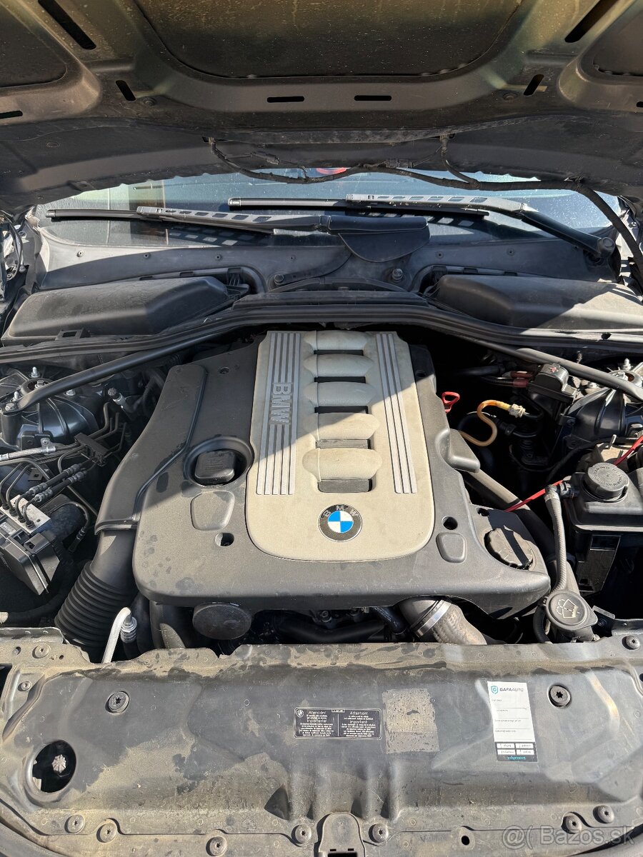 BMW E61 525d - 13