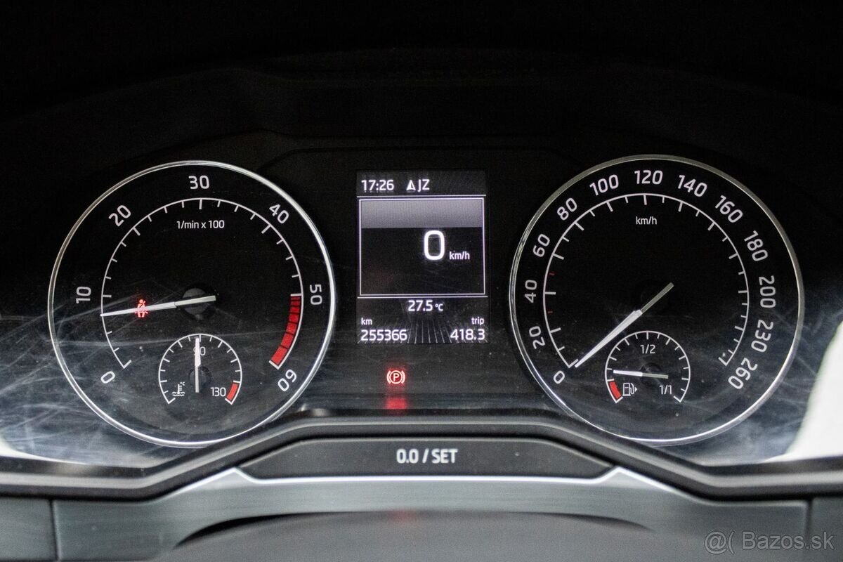 Škoda Superb Combi 1.6 TDI, 88kW (2016) - 13