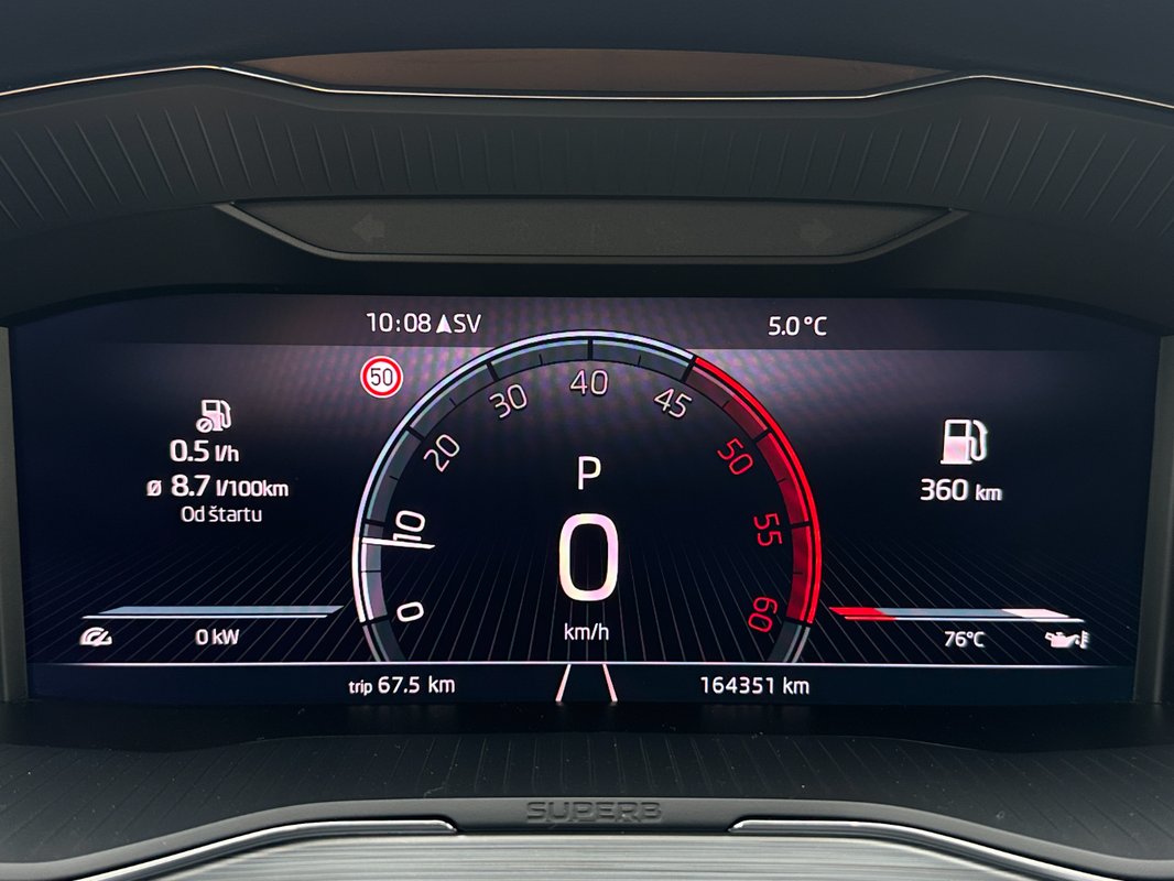 Škoda Superb Combi Ambition 2.0 TDi DSG . WEBASTO - 13