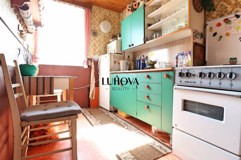 Chatka v TOP lokalite s veľkým potenciálom - 13