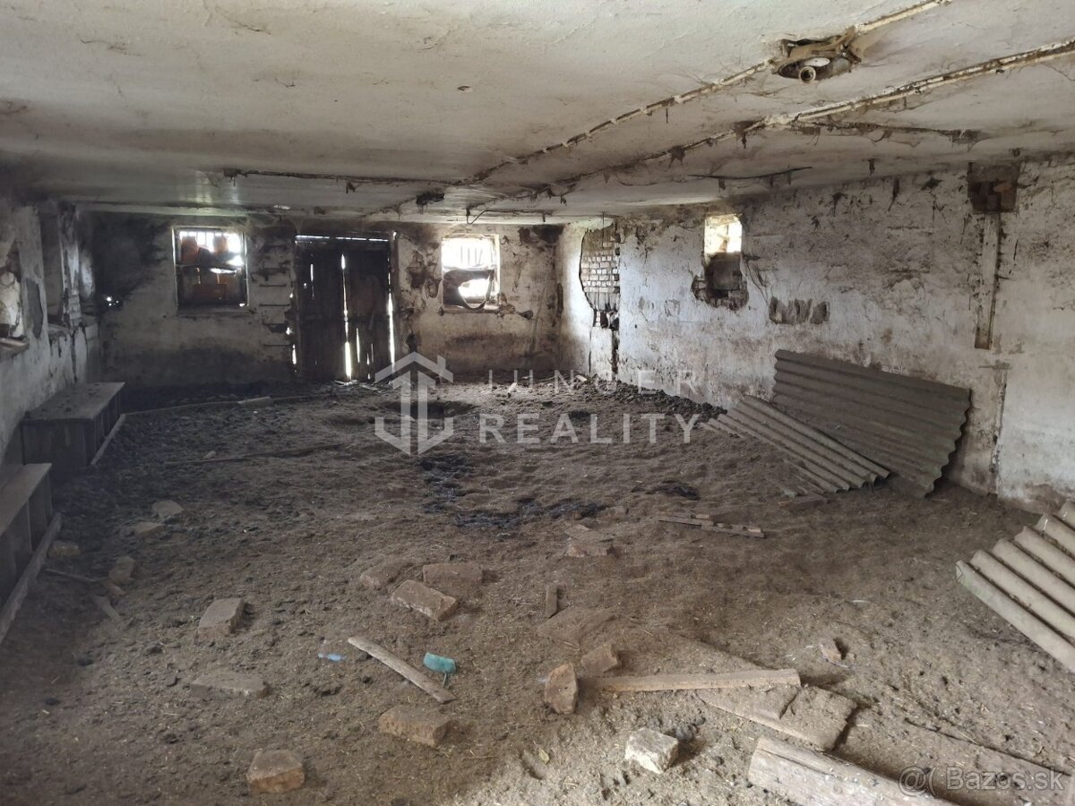 Inv.pozemok – orná pôda a hospodárske budovy v obci Starňa - 13