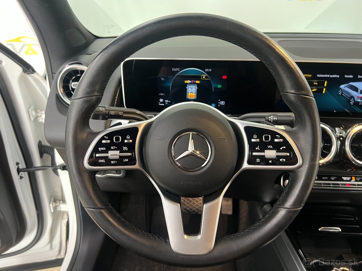Mercedes-Benz GLB 200d A/T - 13
