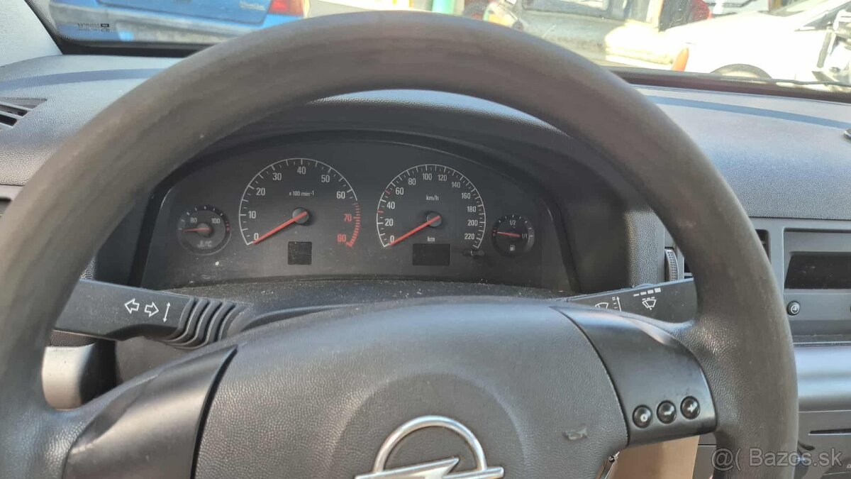 Opel Vectra C 1,8i 81kw kód motora: Z18XEL - 13