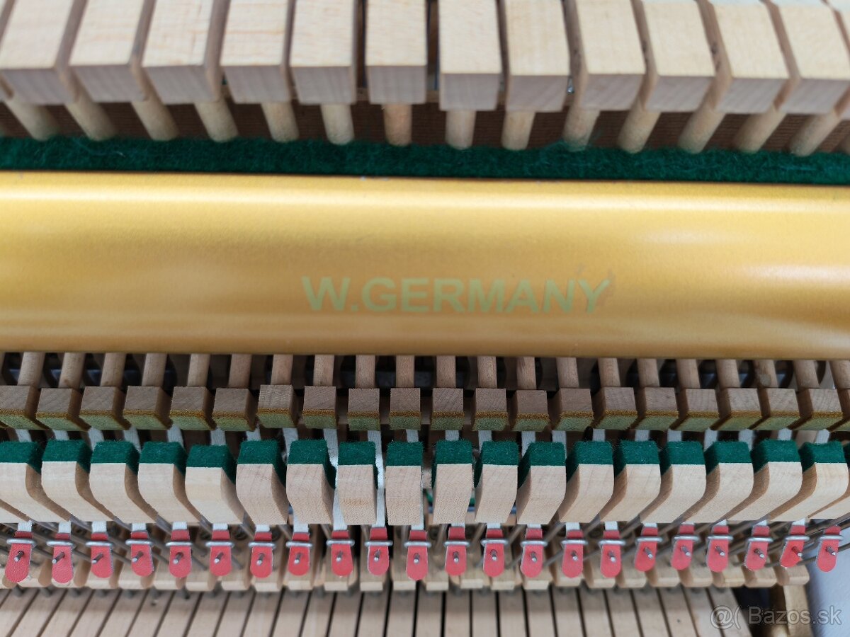 Excelentné piano Hohner dovoz celá SR - 13