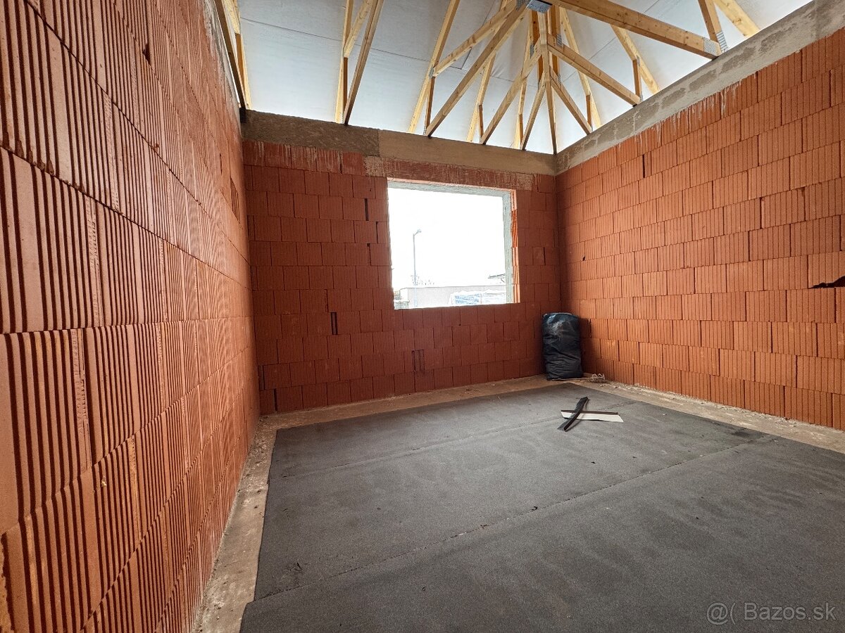 🏡 Na predaj: 4-izbová novostavba – Mojš pri Žiline - 13