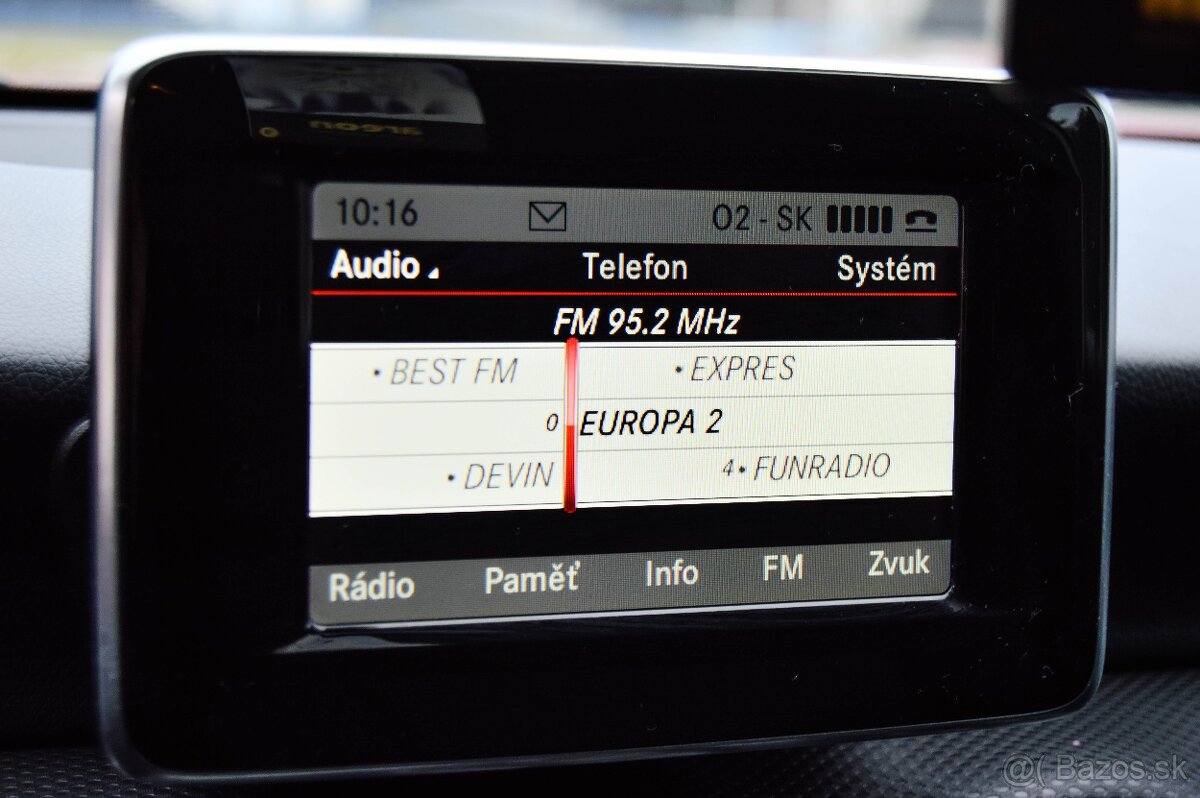 Mercedes-Benz A trieda 180 - 13