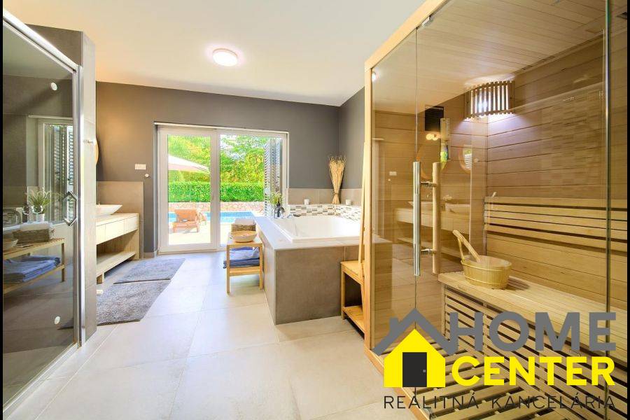 Na predaj kamenná vila s bazénom / 185 m² /, ostrov Krk - 13