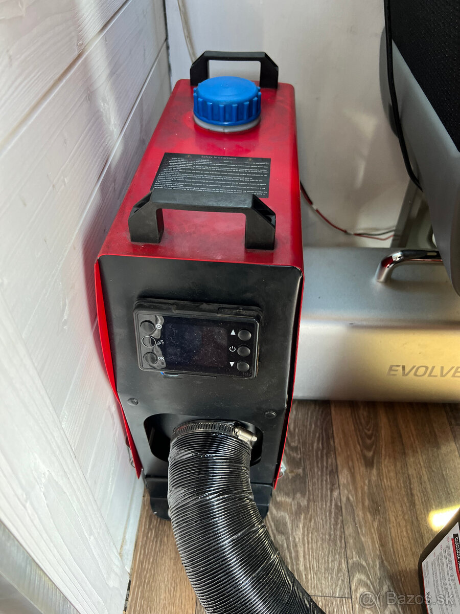 Obytná dodávka Ford Tranzit R.V.:2021 - 13