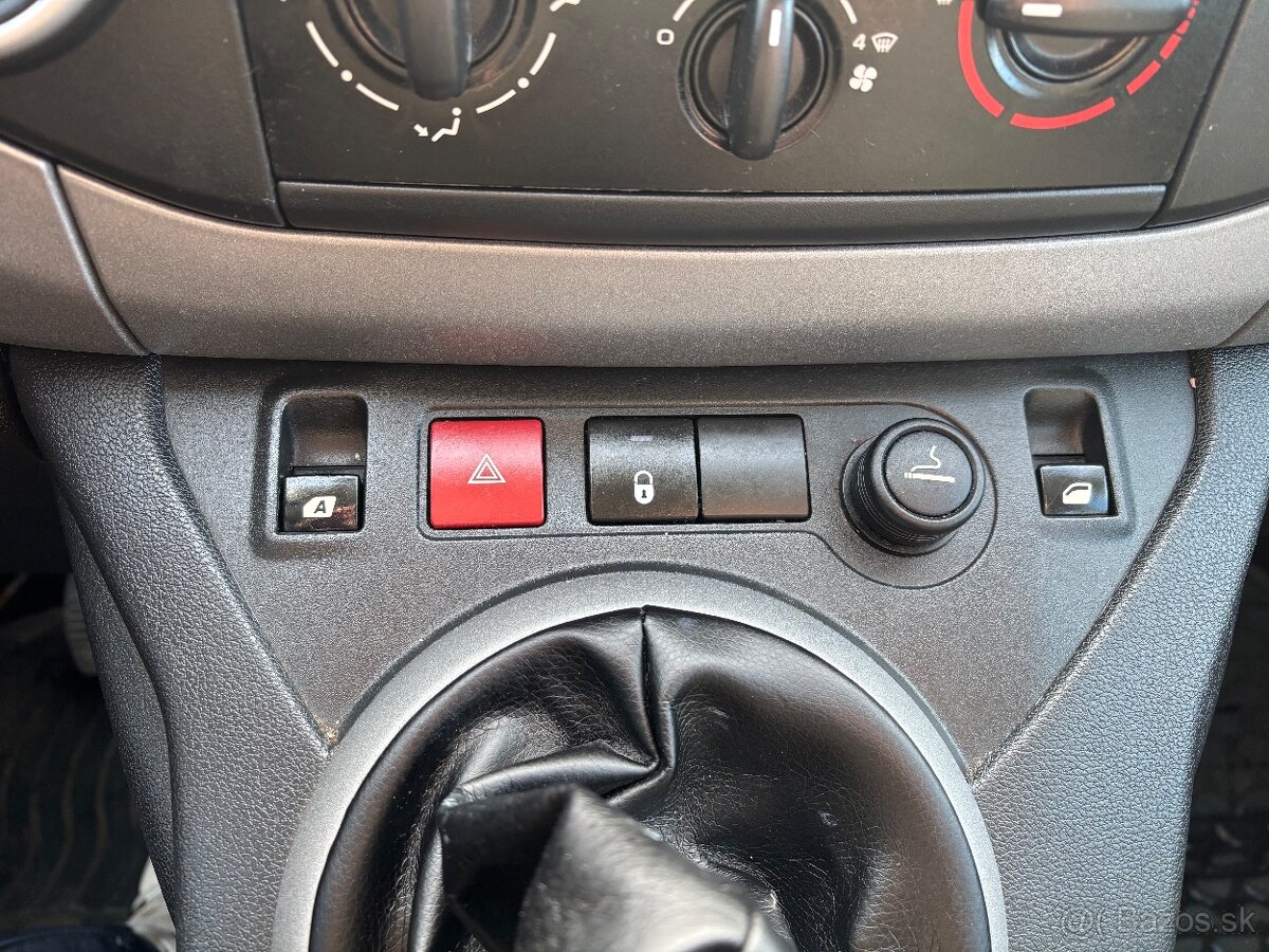 Peugeot Partner teepee - 13