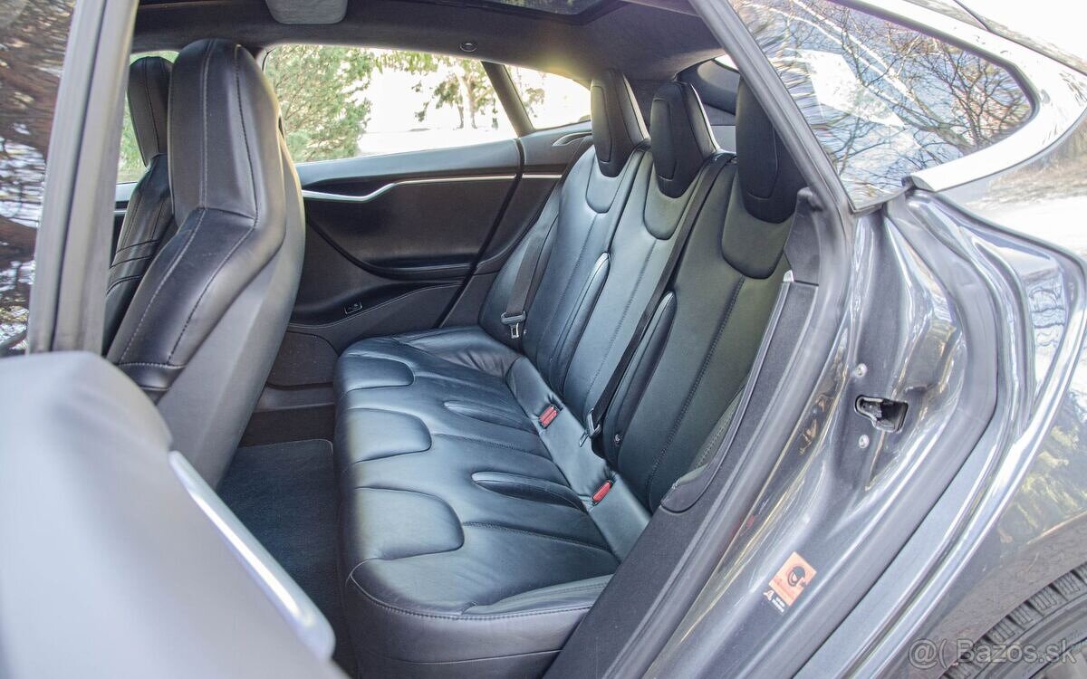 Tesla Model S 75D, Free Supercharger - 13
