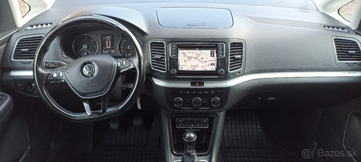 Volkswagen Sharan 110kw manuál 7 miestny - 13