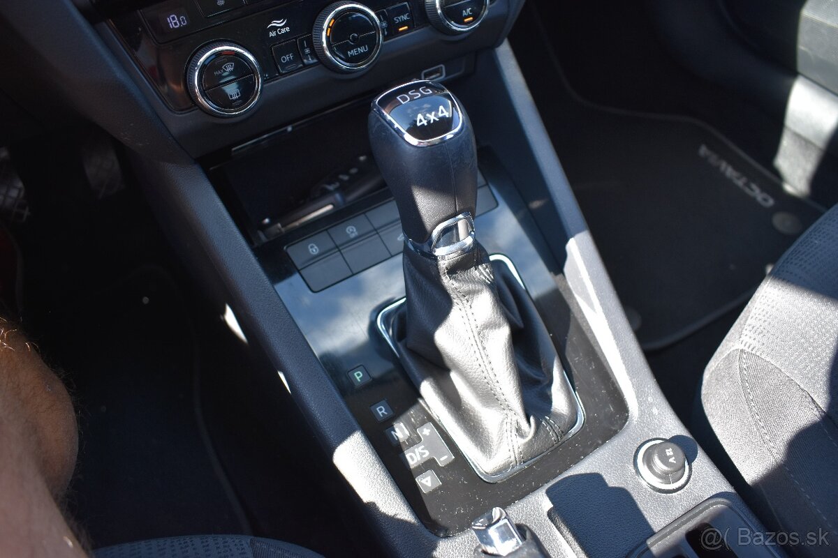 Škoda Octavia Combi 2.0 TDI 184k Style DSG 4x4 - 13