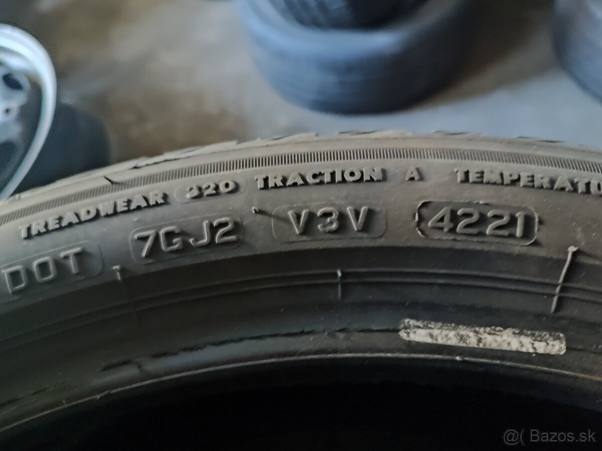 225/40r19 Bridgestone - 13