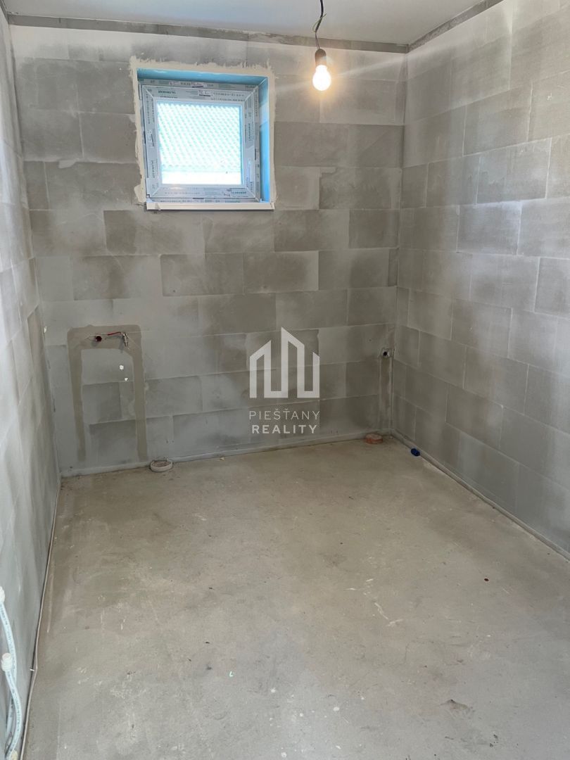 POSLEDNÝ ZO 4 DOMOV Na predaj novostavba RD, Dubovany - 13