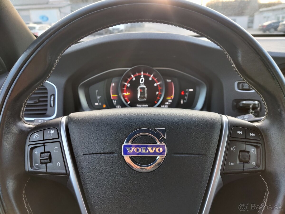 Volvo V60 - 13