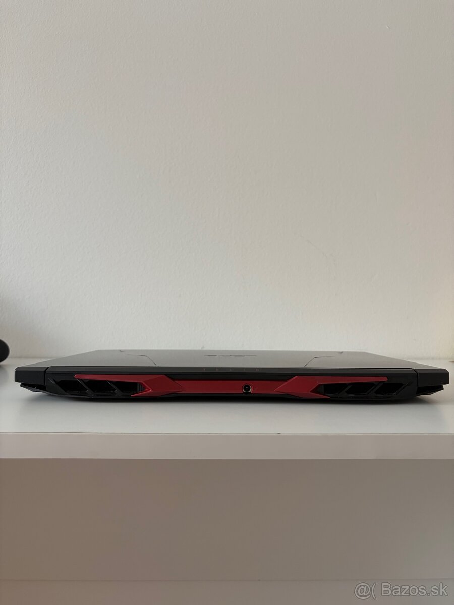 Acer Nitro 5 - 13