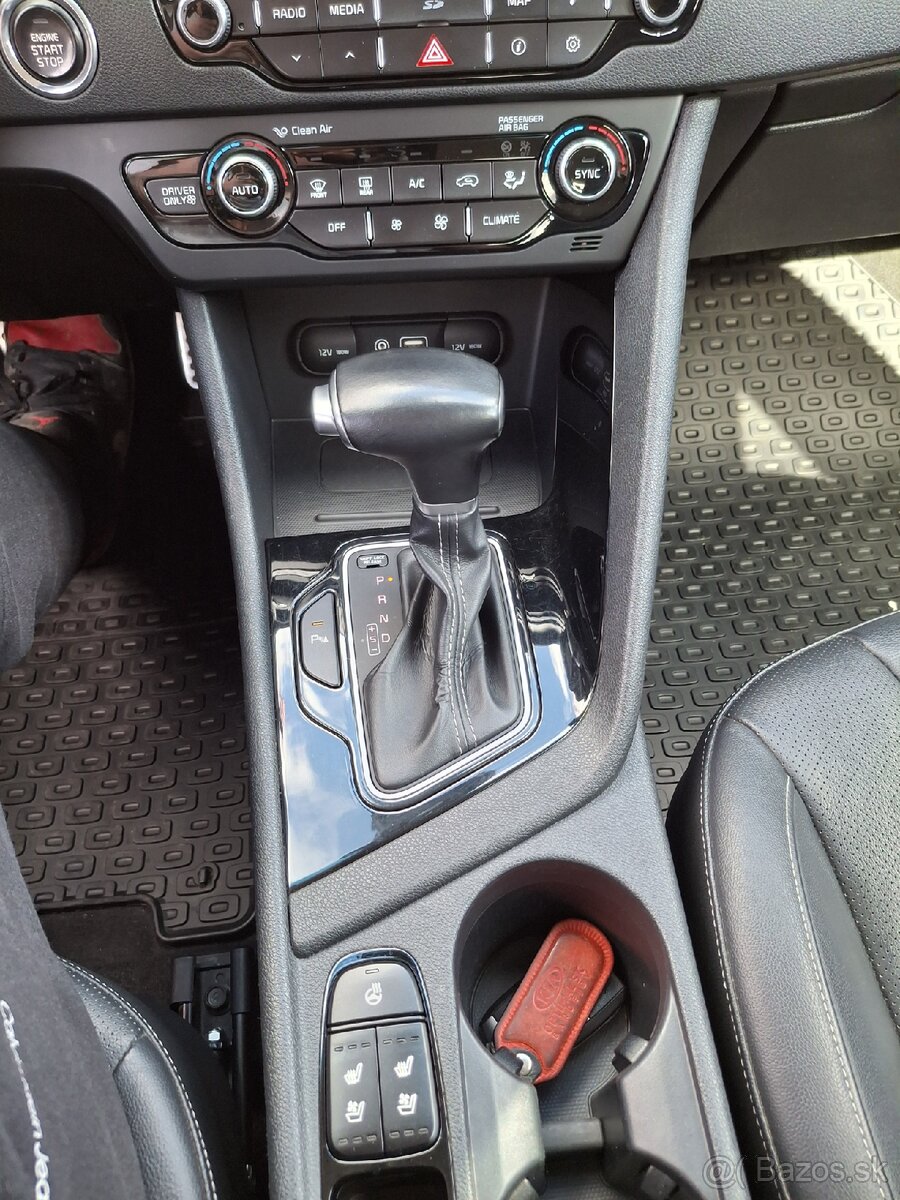 Kia niro hybrid - 13