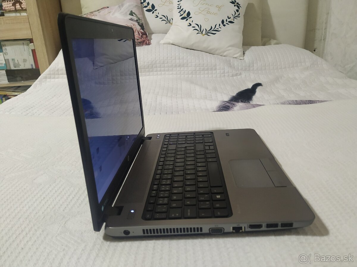 HP ProBook. AMD Radeon. SSD 128 GB. 8 GB RAM. - 13