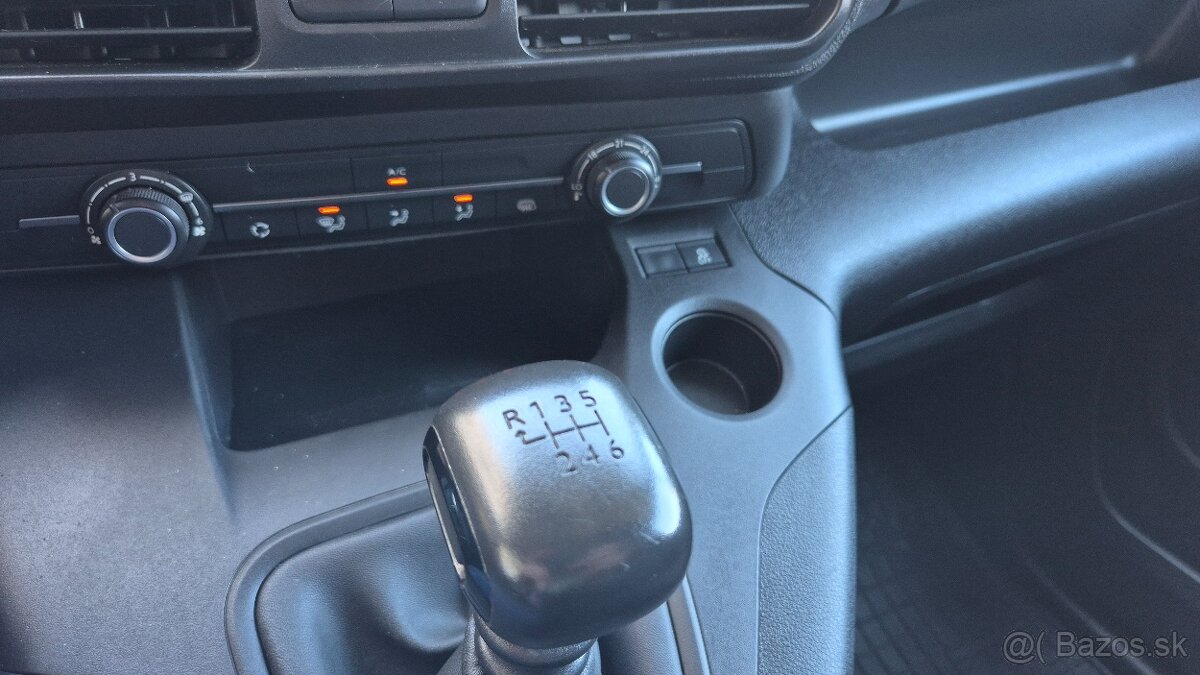 Toyota Proace City 1.5 D Long - 13