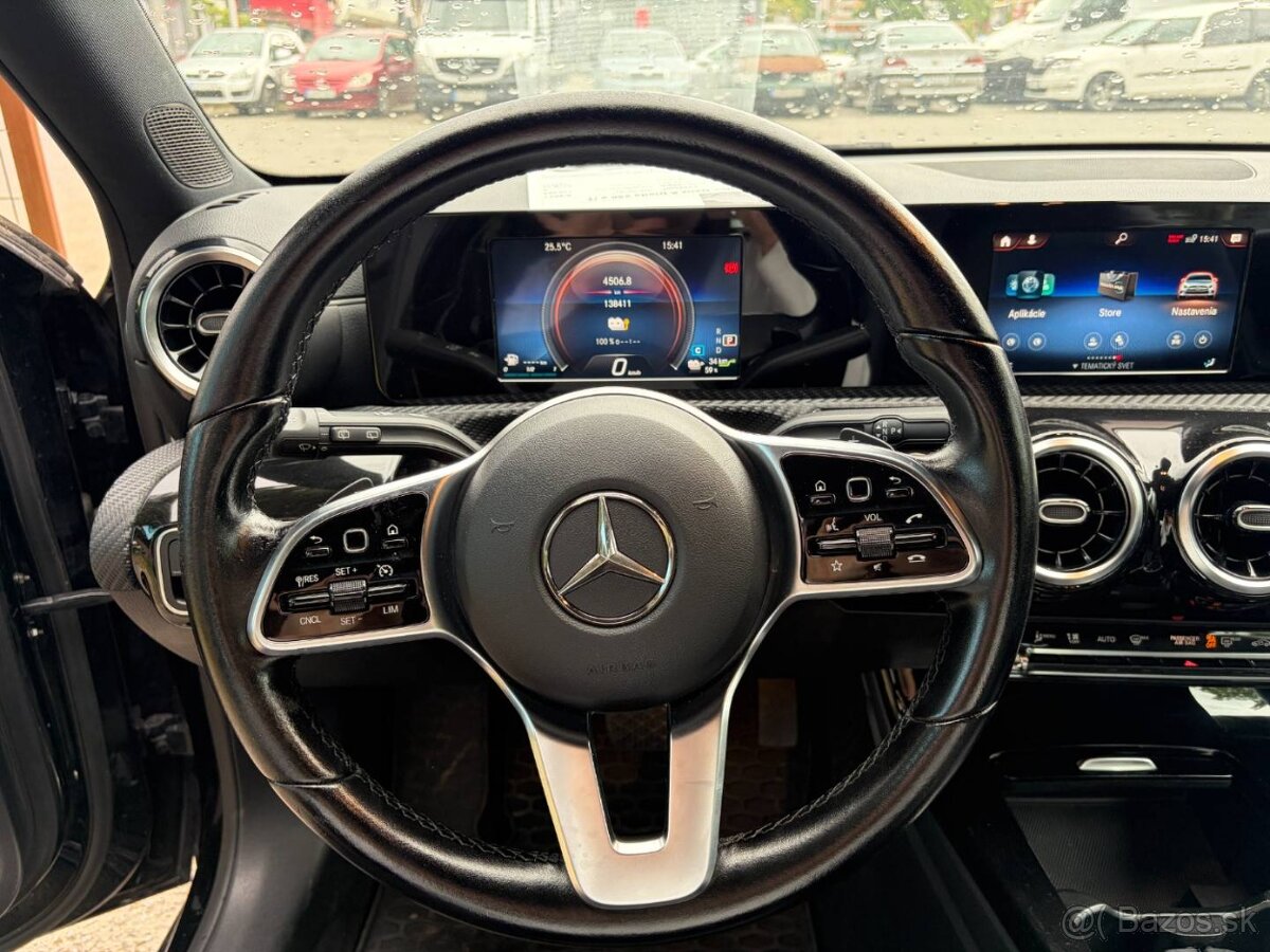 Predám Mercedes-Benz A trieda 250 e /T - 13