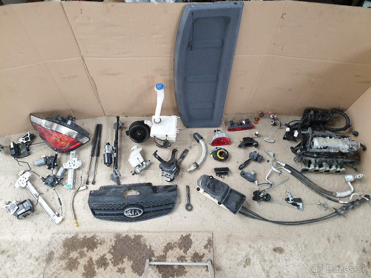 Kia Rio II predný náraznik - 13