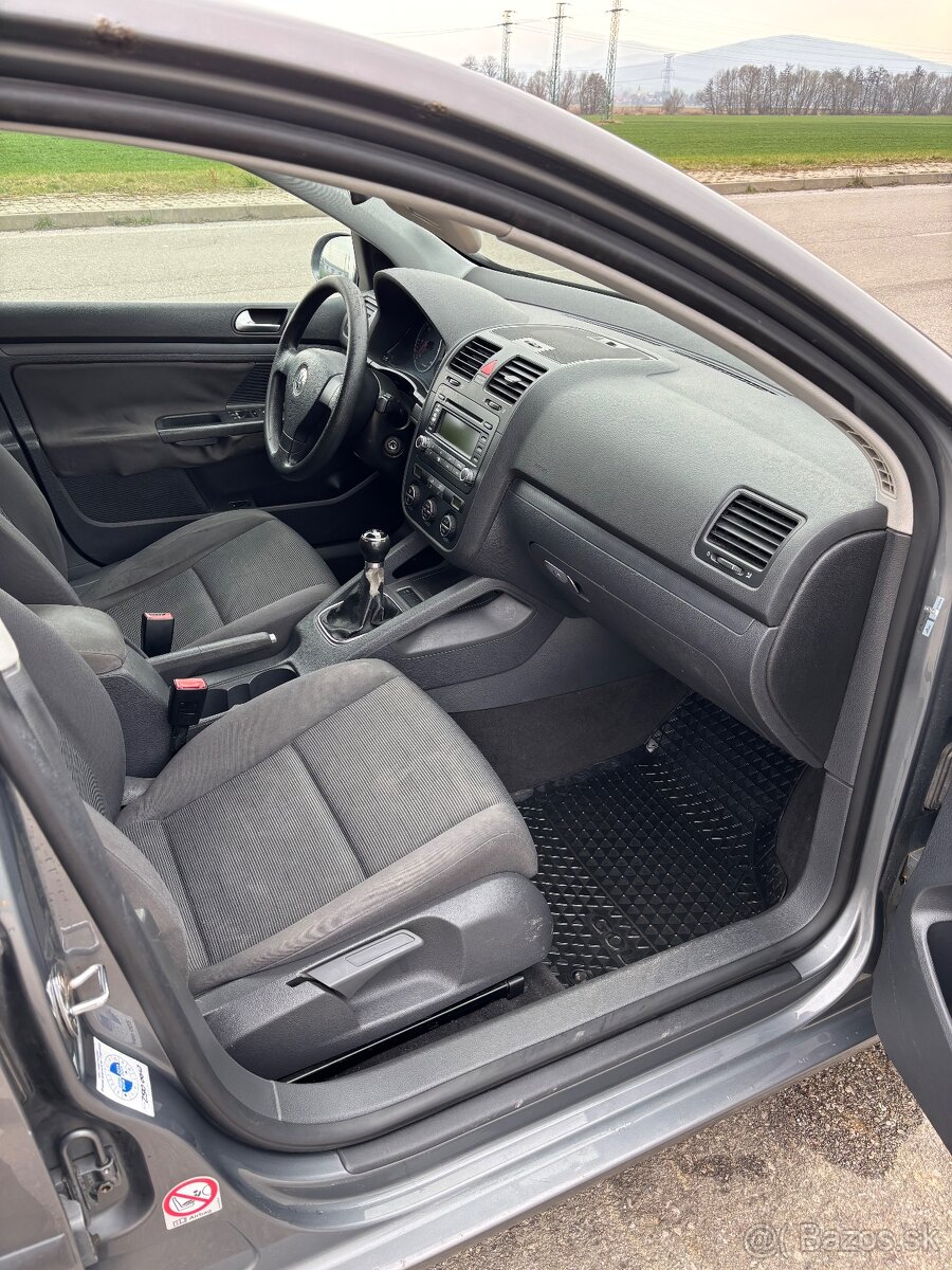 PREDÁM Volkswagen Golf 5, 1.9Tdi 66kw - 13