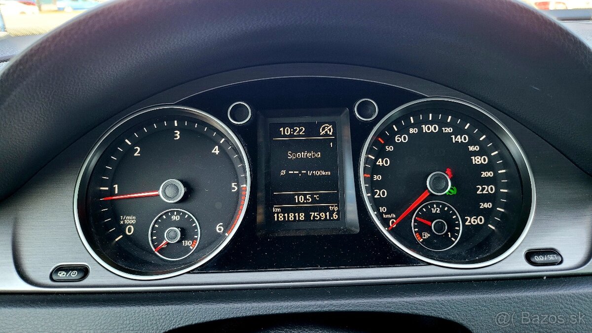 Volkswagen Passat Variant 2.0 TDI BMT 177k Highline 4MOTION - 13