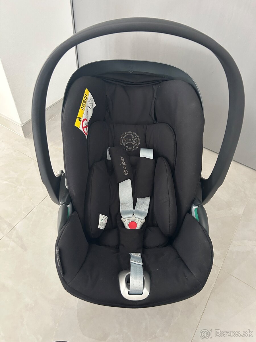 Cybex Priam Rose Gold 4.0 Deep black - 13