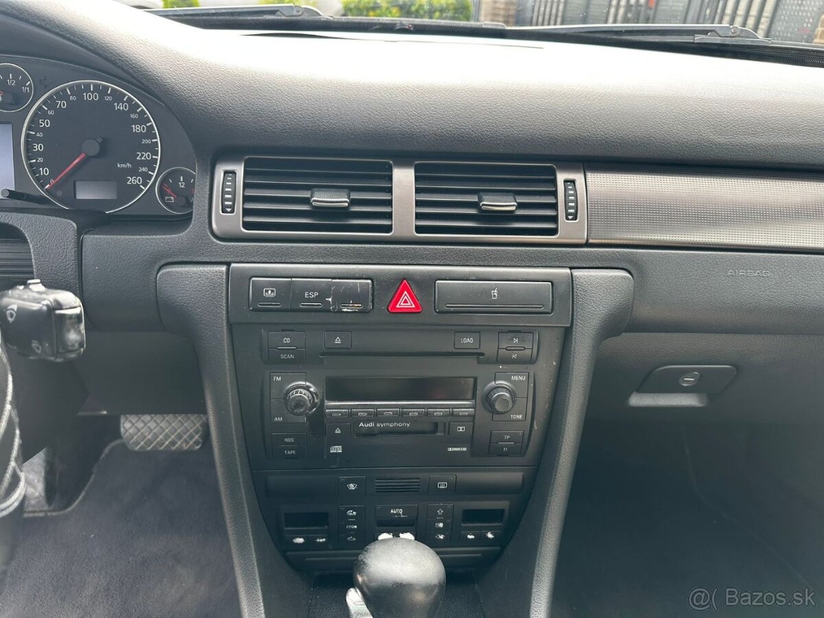 Audi A6 C5 3.0 V6 tiptronic - 13