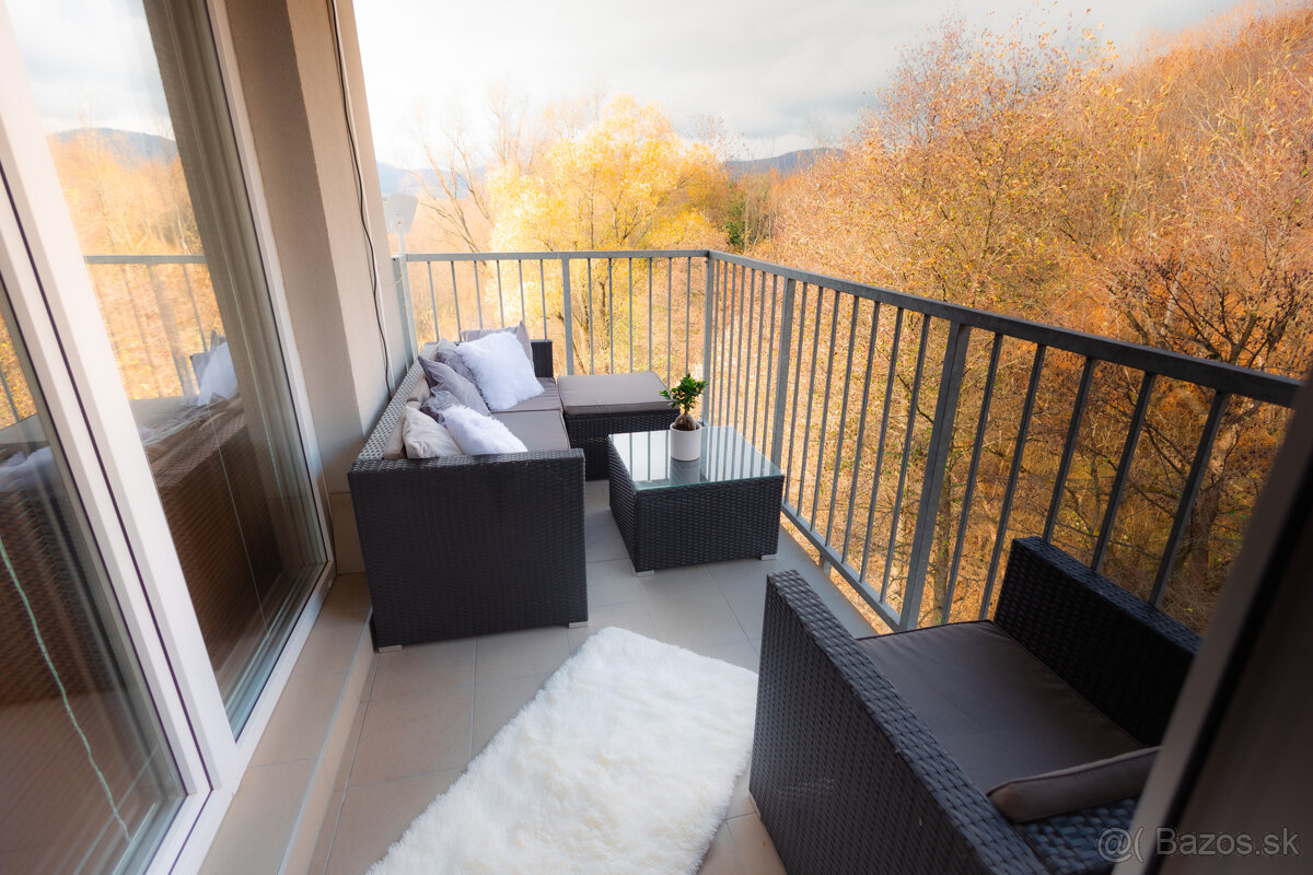 Na predaj kompletne zariadený 2-izbový byt v obci Kunerad - 13