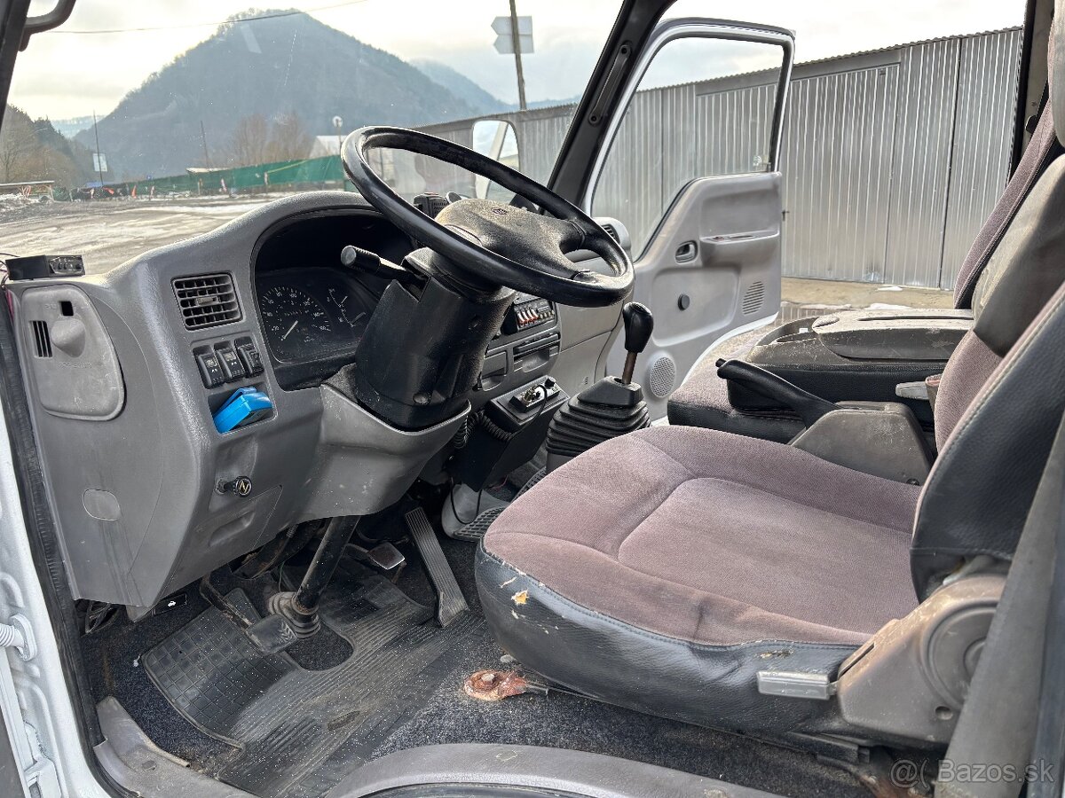 Odtahovka 3.5t KIA K2700 - 13