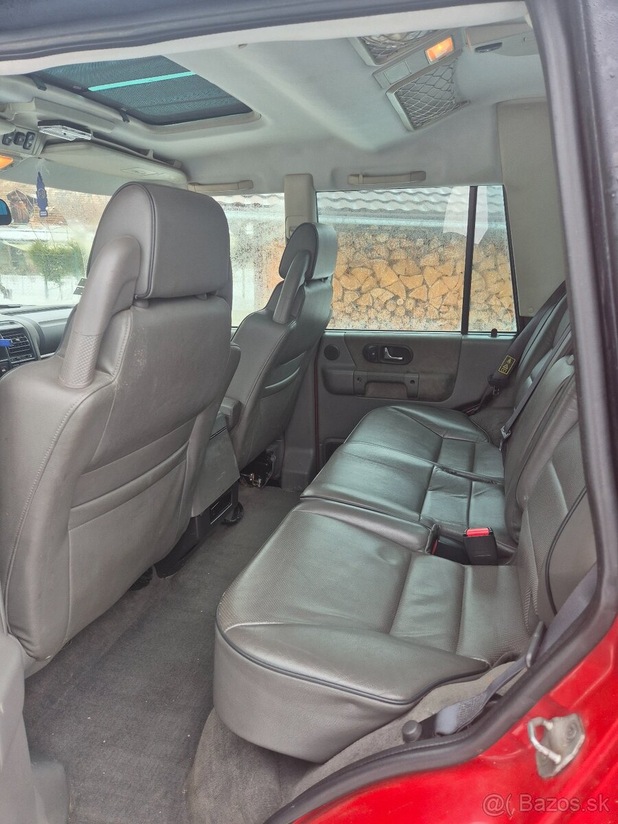 Land Rover Discovery II - 13