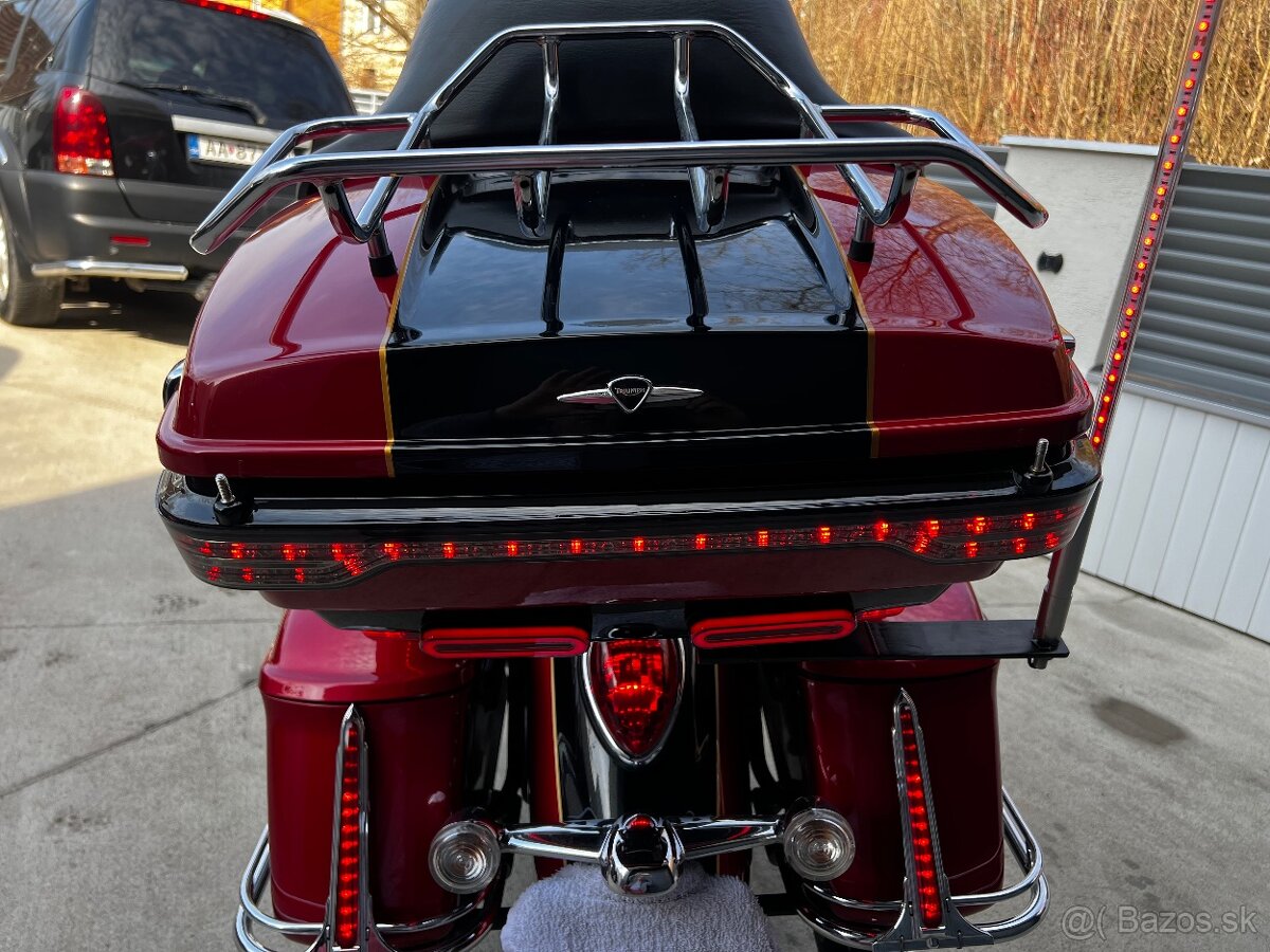 Triumph rocket 3 Touring - 13