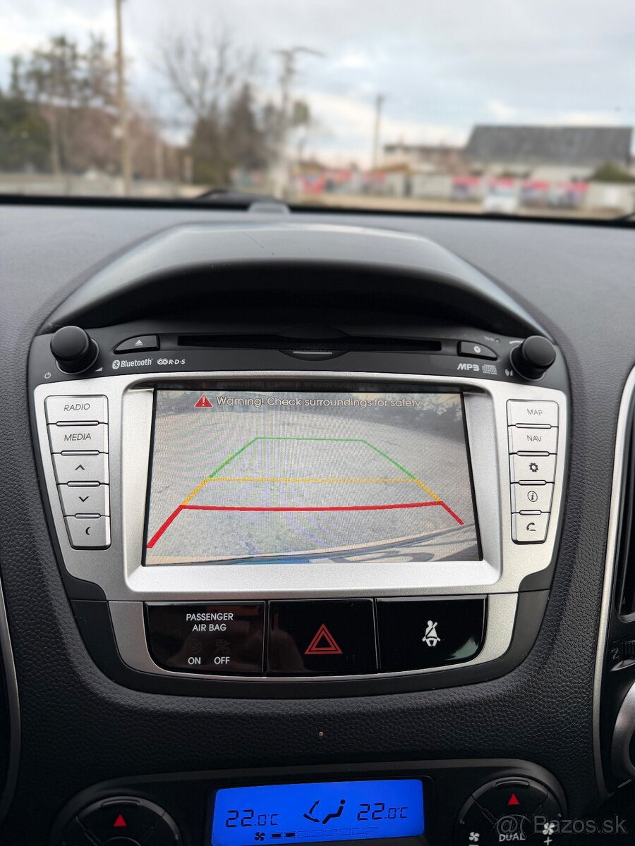 Hyundai ix35 2.0i 4WD manuál - 13