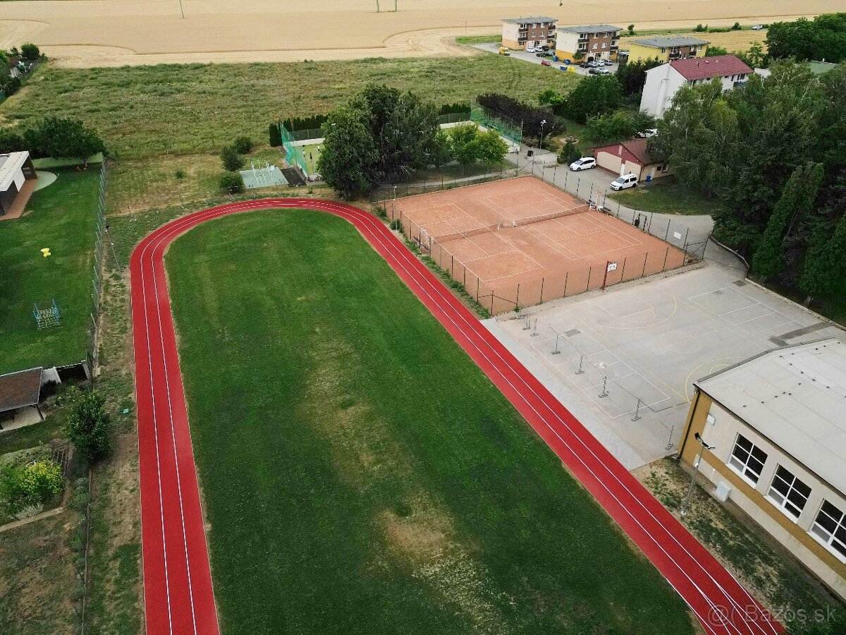 1i byt s vlastným parkovaním - obec Voderady - 13