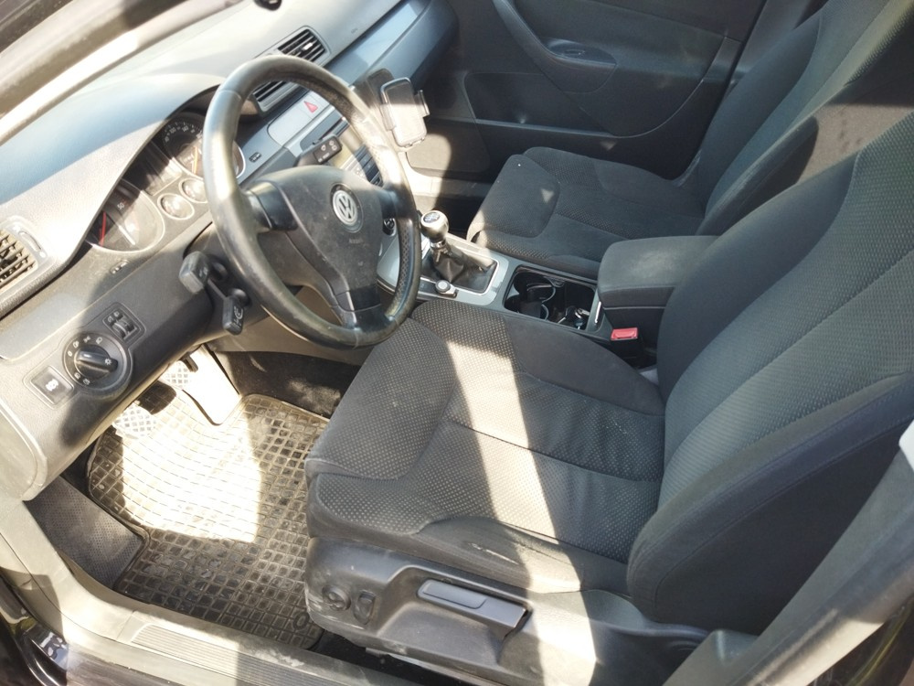 VW Passat B6 2007 - 13