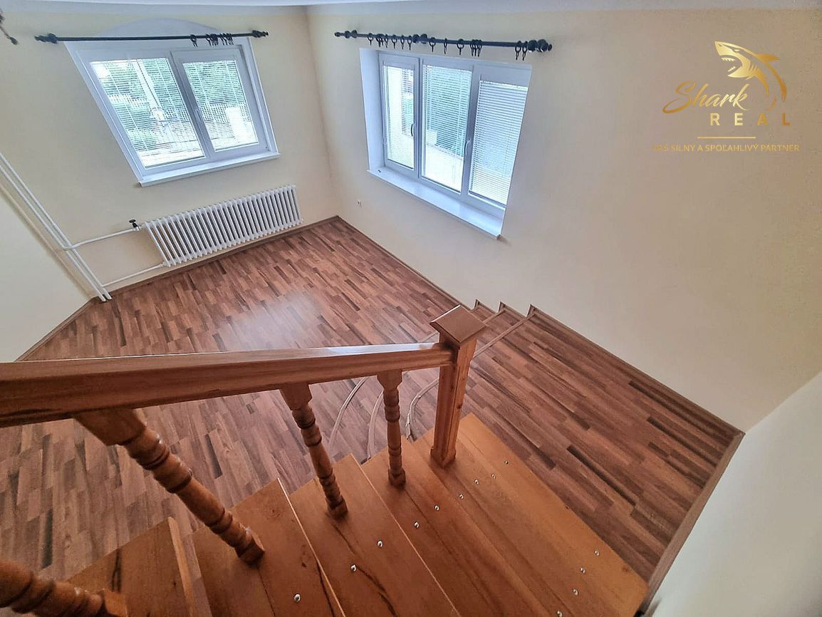 TOP CENA KRÁSNY DVOJPODLAŽNÝ RODINNÝ DOM V TICHEJ LOKALI - 13