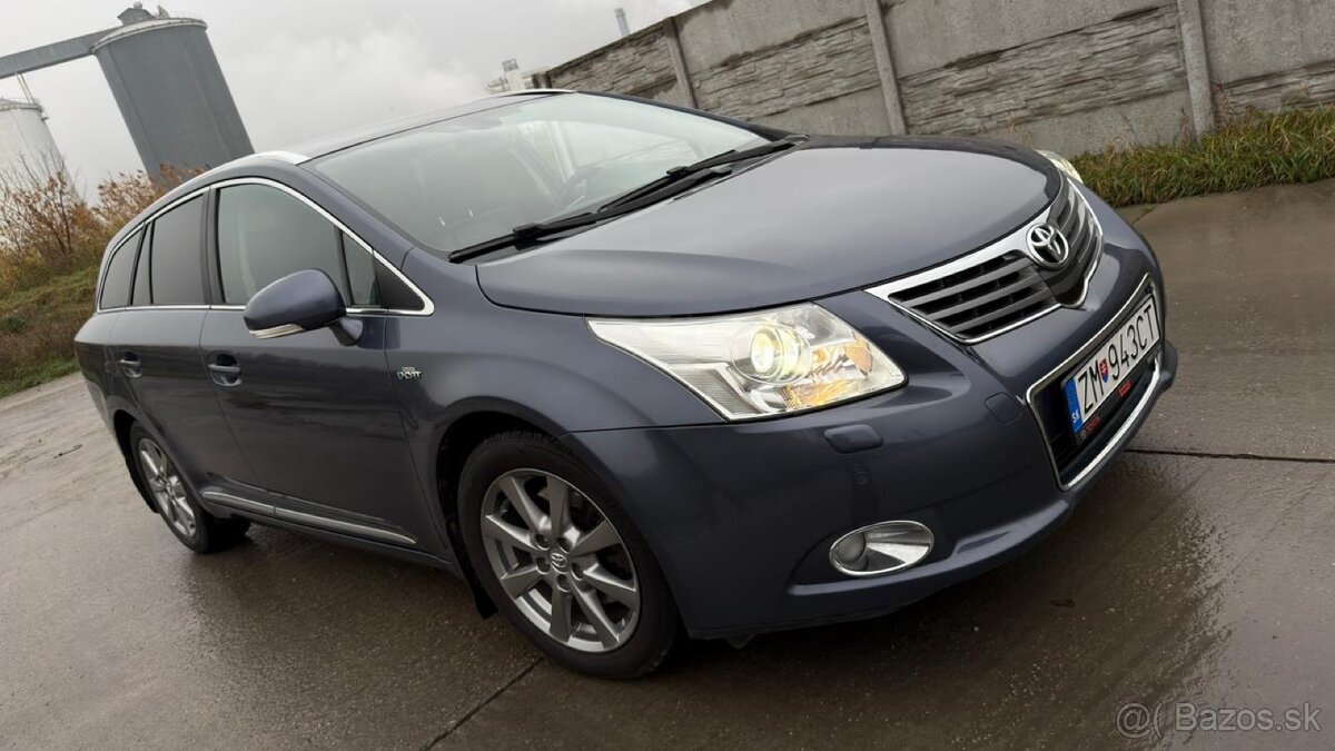 Toyota Avensis 2009 184… km - 13