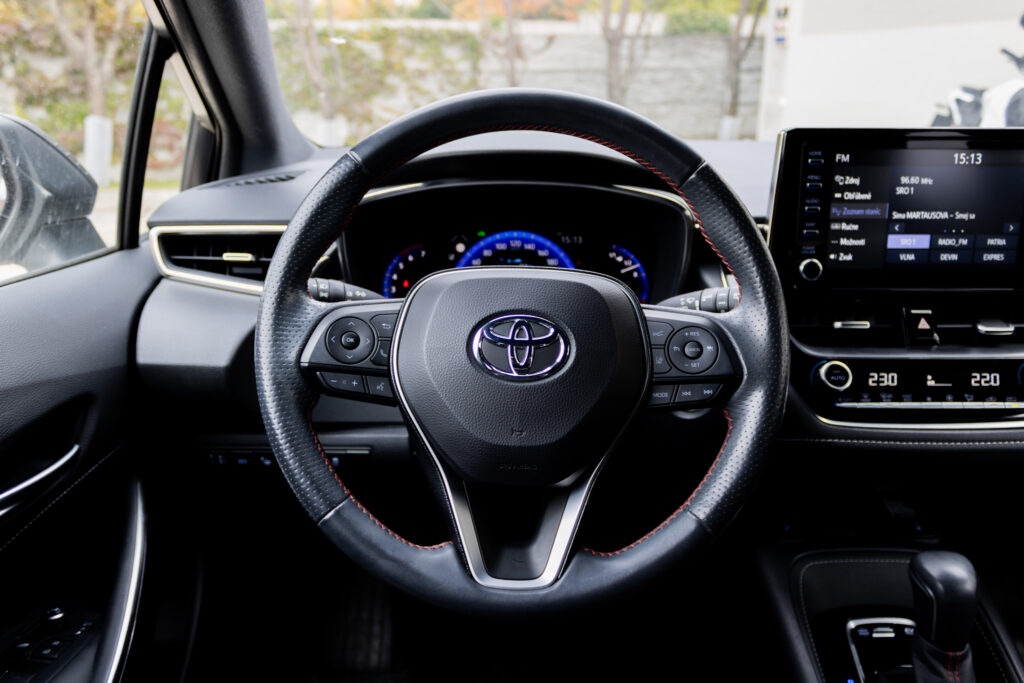 Toyota Corolla GR 1.8l Hybrid eCVT - 13