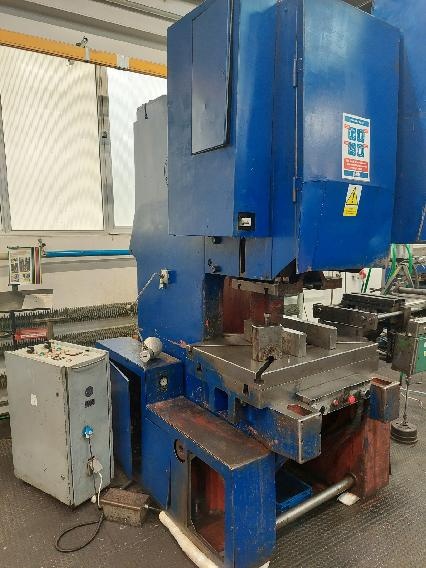 Vystrednikovy lis LEN - 13