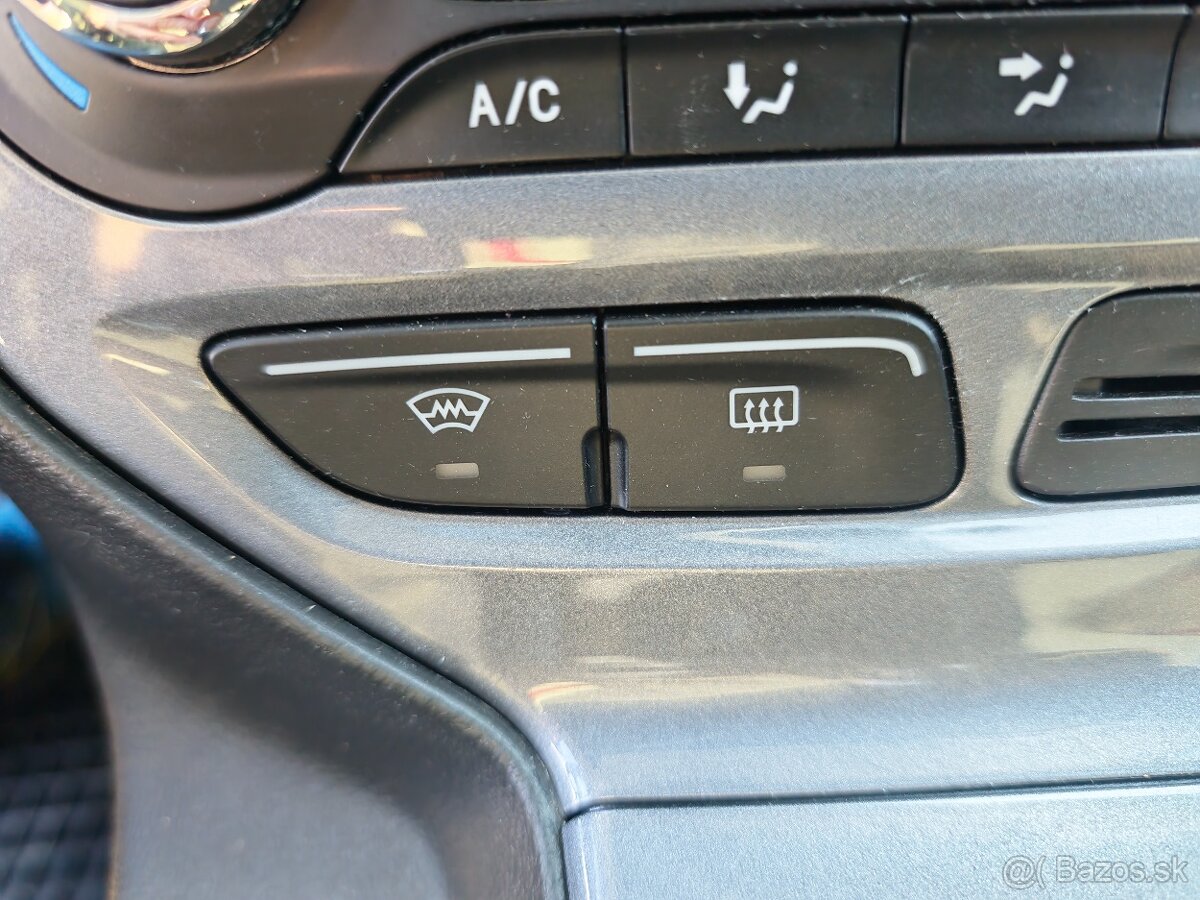 Predám Ford Focus 1.6 TDCi Titanium - 13